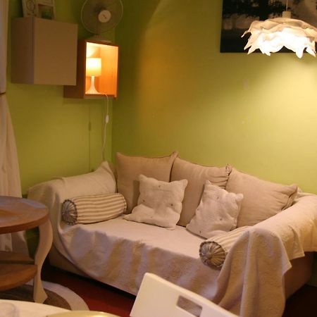 Le Mas Des Dames Appartement Avignone Esterno foto