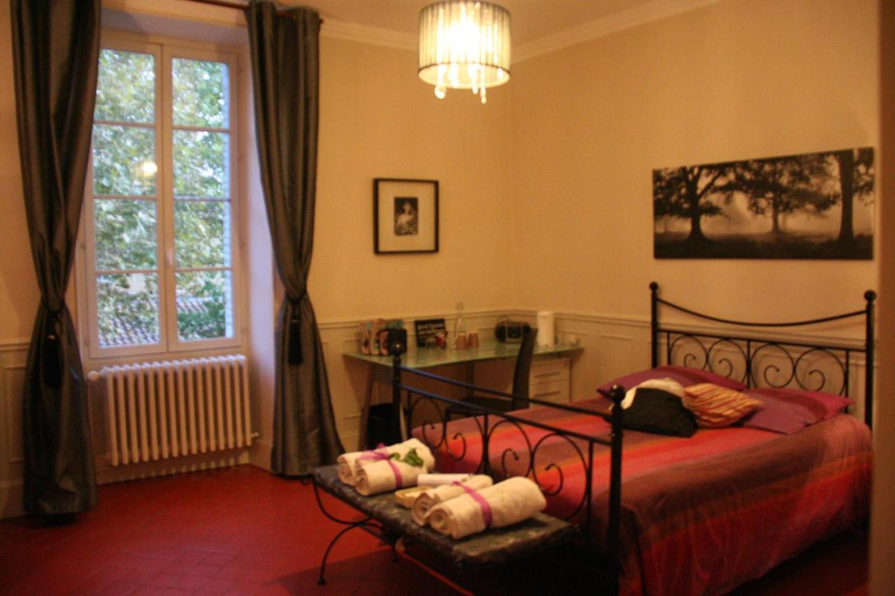 Le Mas Des Dames Appartement Avignone Esterno foto