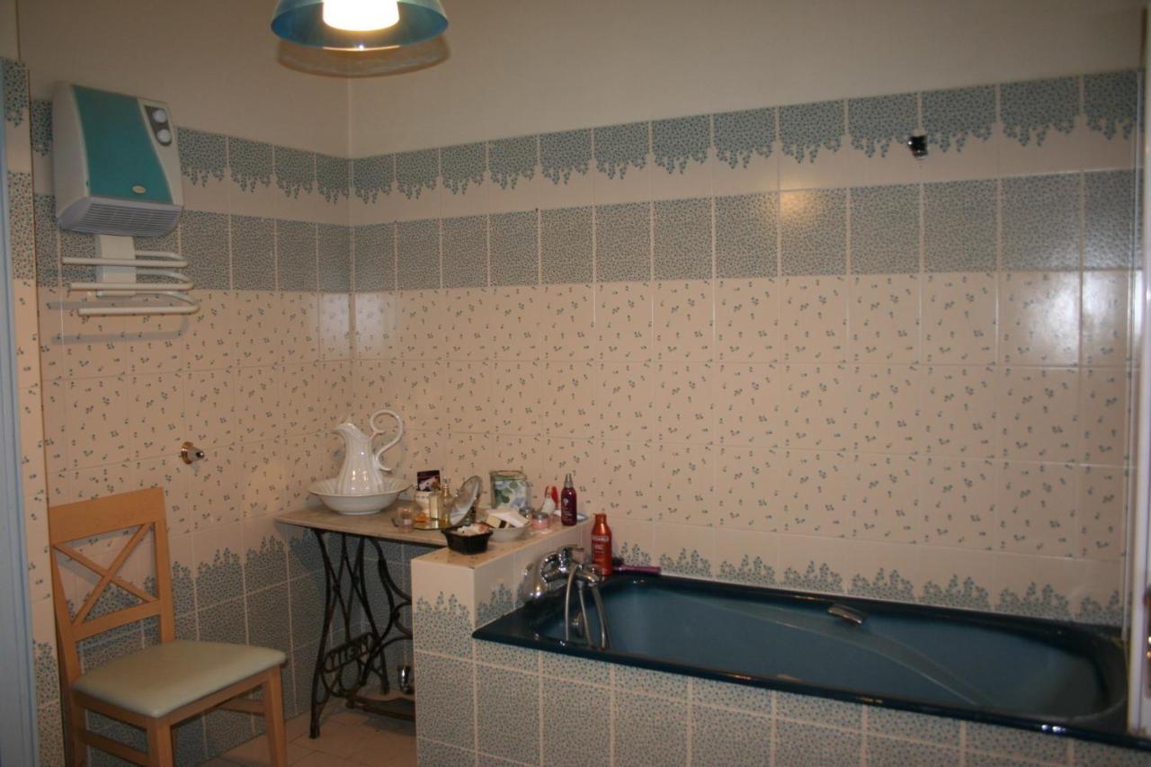 Le Mas Des Dames Appartement Avignone Esterno foto